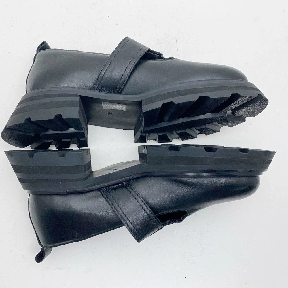 Nasty Gal Chunky Lug Sole T-Strap Mary Jane Platform Shoes Womens 38 (7.5-8 US)